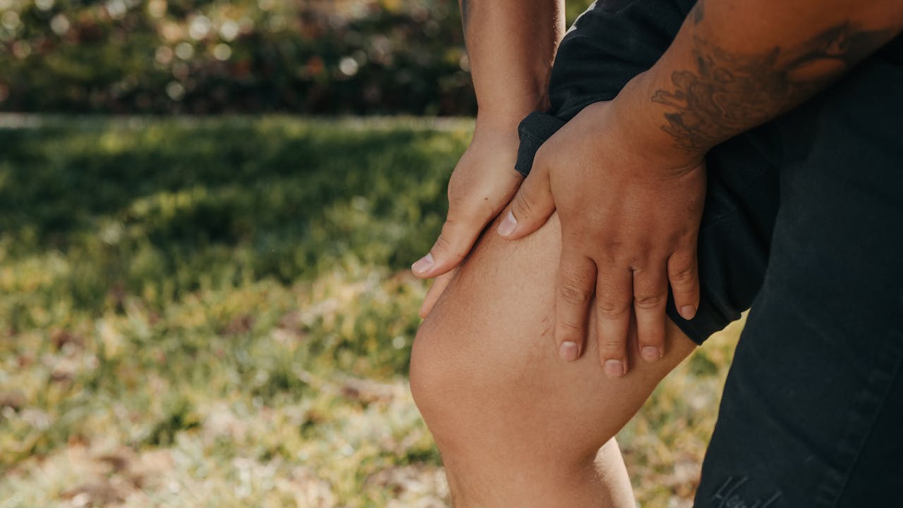 Water on the Knee: Causes