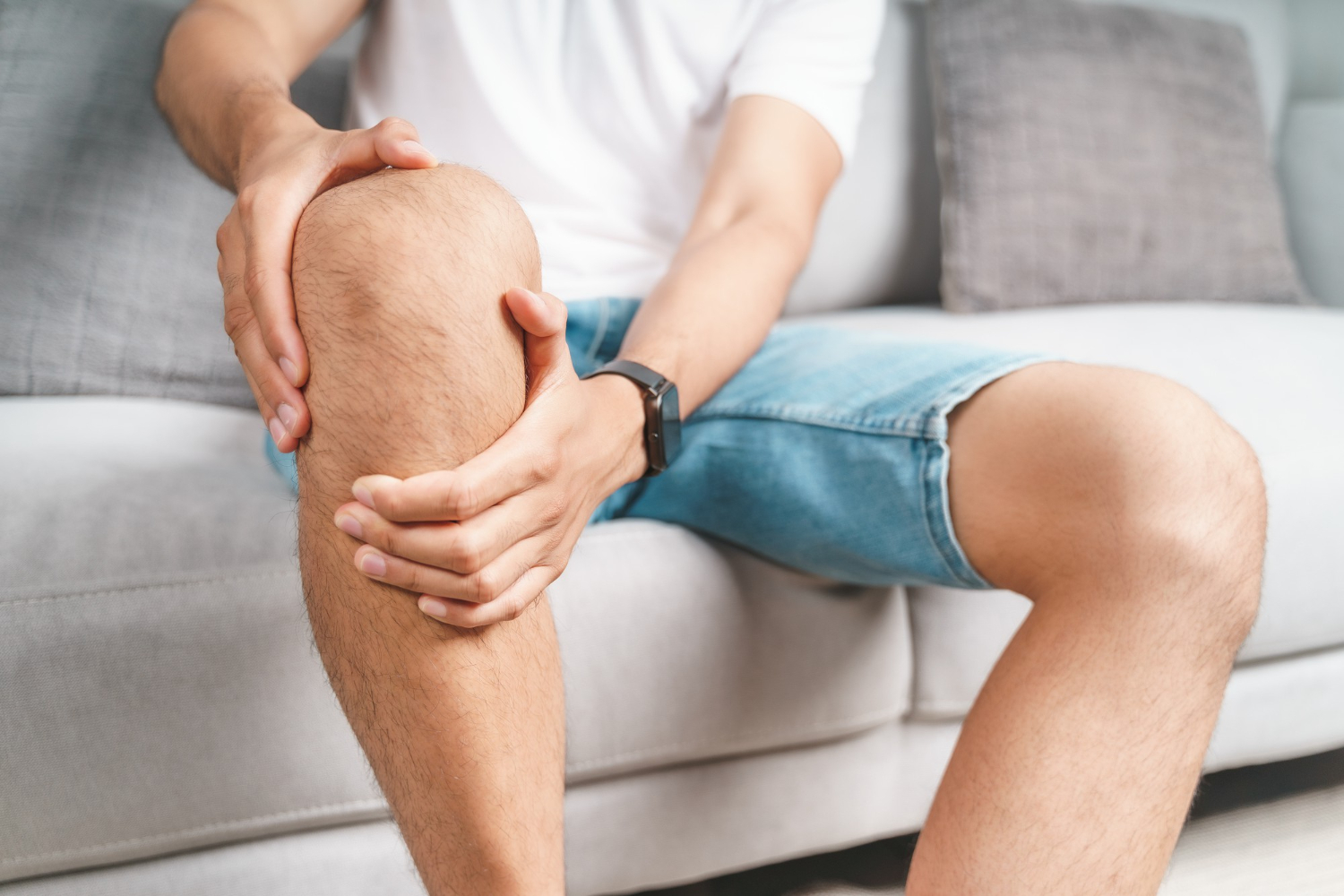 Leg Swelling vs. Blood Clot: Warning Signs and When to Seek Care