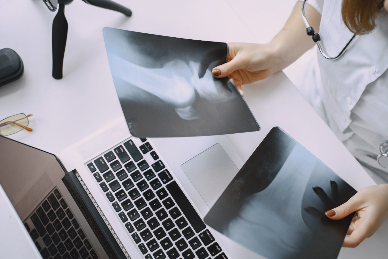 What a Regenerative Medicine Specialist Sees in Imaging First